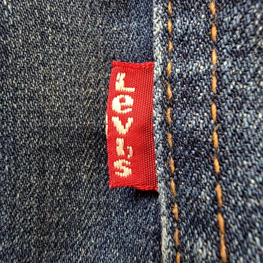 Levis Mid Length Shorts Womens 33 Blue Dark Wash Cuffed Denim Casual Summer